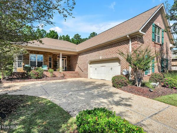 2504 Belshaw Drive, Leland, NC 28451