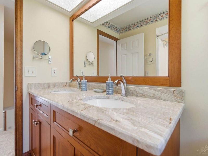 1091 Raintree Drive, Milford, OH 45150 Photo 47