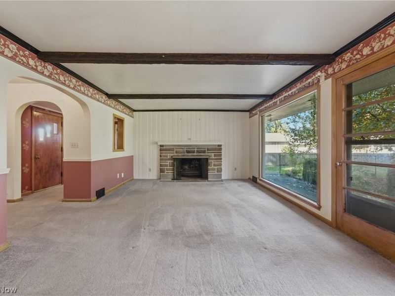 1315 Grove Street NE, Canton, OH 44721 Photo 3