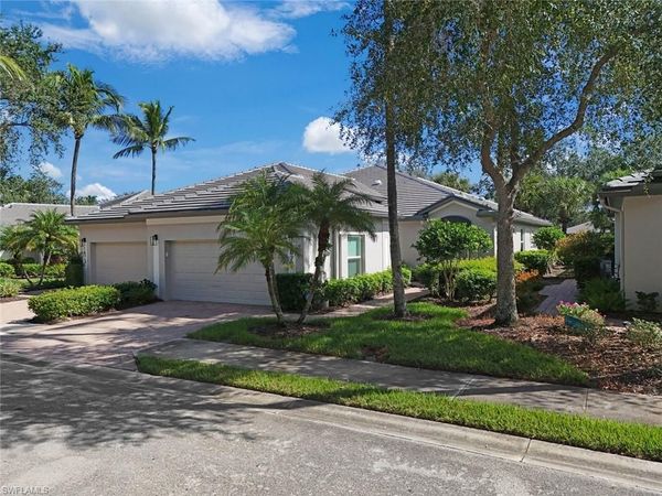 1677 Tarpon Bay DR S, Unit 36, NAPLES, FL 34119