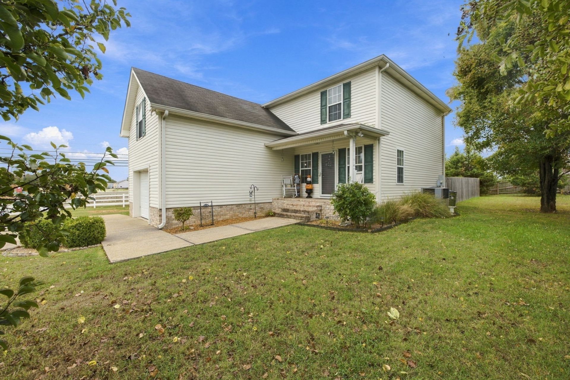 300 Chrissa Ln , Lebanon, TN 37087 Main Photo