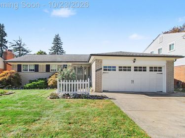 10858 Melbourne Avenue, Allen Park, Mi 48101