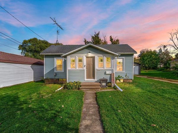 430 MADISON AVENUE, Omro, WI 54963