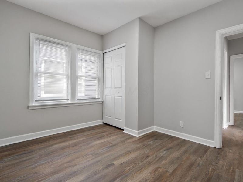 276 E Morrill Avenue , Columbus, OH 43207 Photo 22