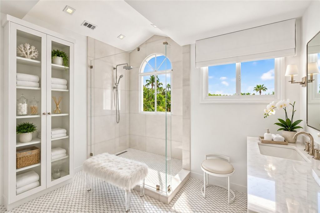 500 N Monterey Drive, Unit 500, Indian River Shores, FL 32963 Photo