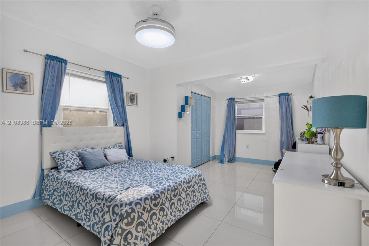 Please Call For Address, Hialeah, FL 33012 Photo
