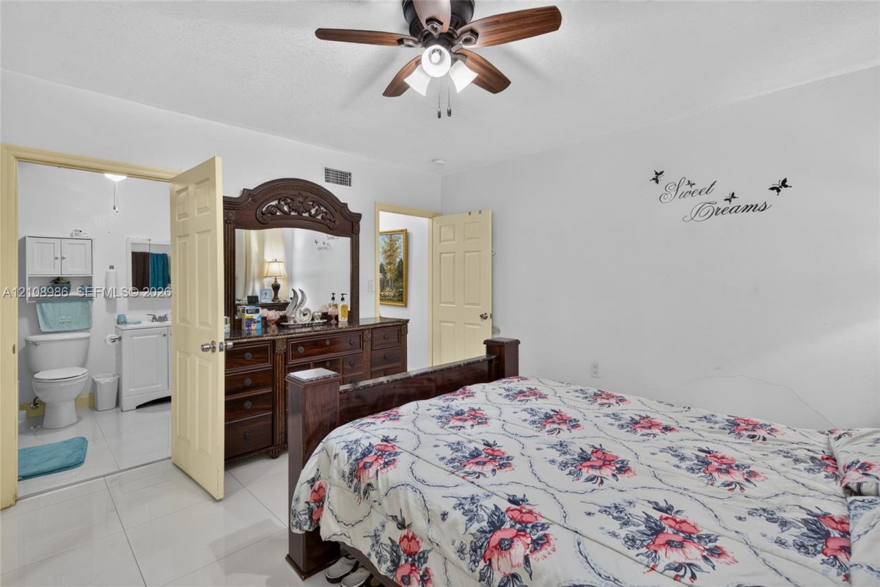 Please Call For Address, Hialeah, FL 33012 Photo