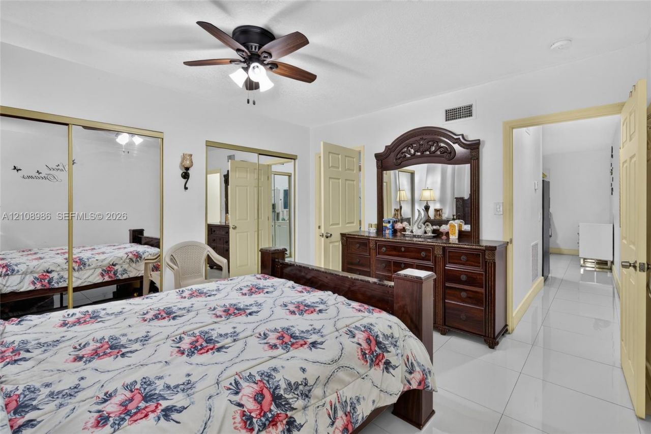 Please Call For Address, Hialeah, FL 33012 Photo