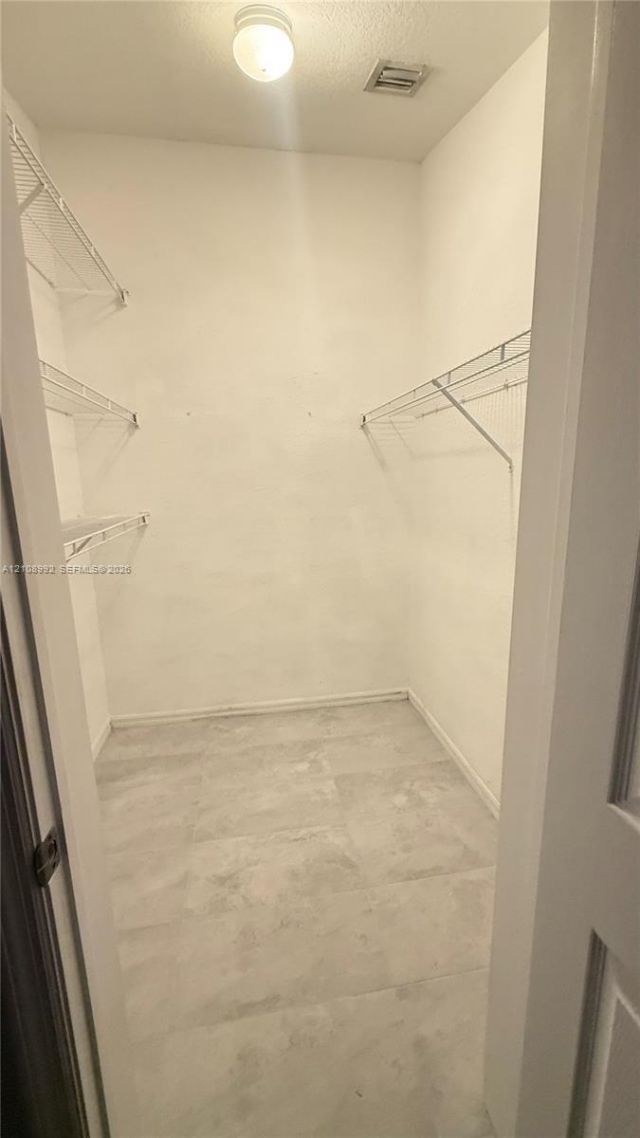 117 SE 3rd Ave , Unit 3, Hallandale Beach, FL 33009 Photo