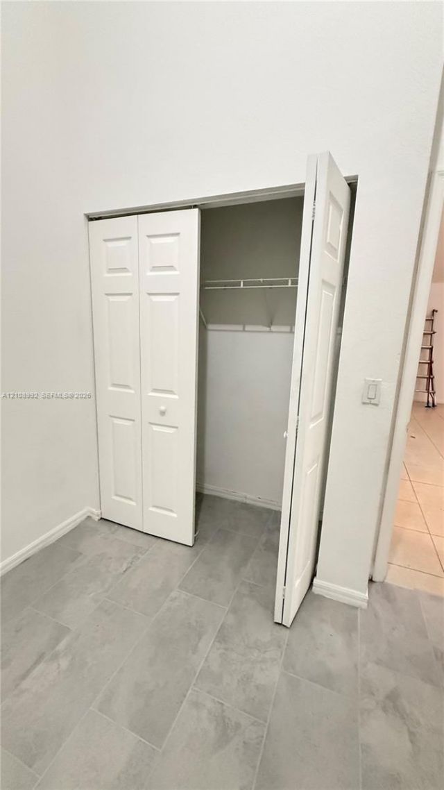 117 SE 3rd Ave , Unit 3, Hallandale Beach, FL 33009 Photo