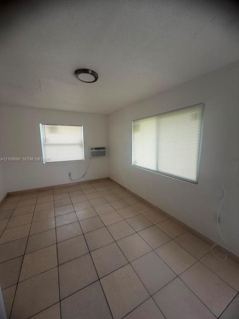 1203 NE 109th St , Unit 3, Miami, FL 33161 Photo