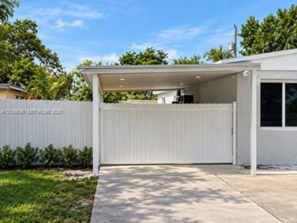 110 NW 120th Ter , North Miami, FL 33168