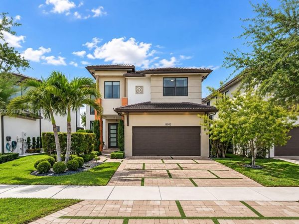 15742 NW 88th Ave , Unit 15742, Miami Lakes, FL 33018