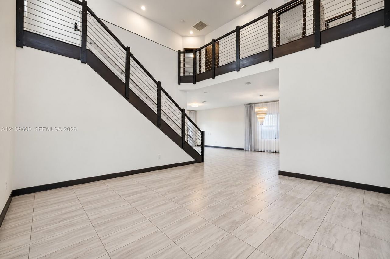 15742 NW 88th Ave , Unit 15742, Miami Lakes, FL 33018 Photo