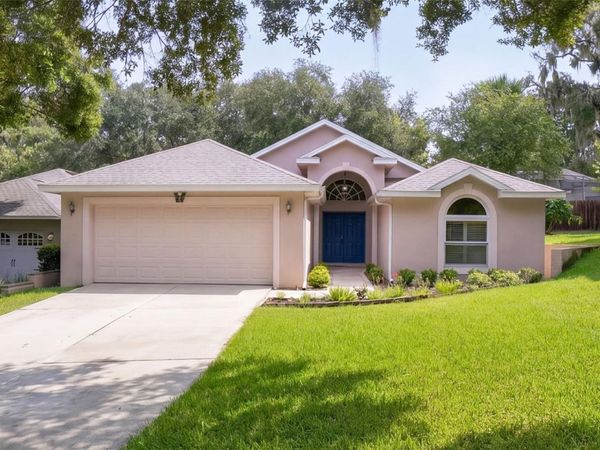 71 ORANGE BLOSSOM DRIVE , EUSTIS, FL 32726