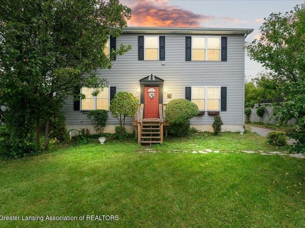 1652 Coolidge Road, East Lansing, MI 48823