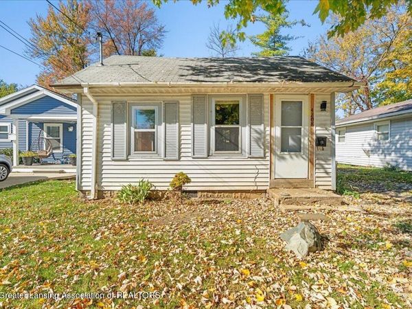 4208 Lowcroft Avenue, Lansing, MI 48910
