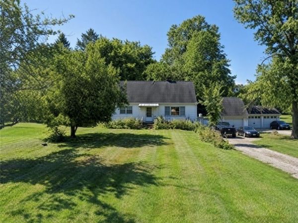 6520 Hillside Road , Independence, OH 44131