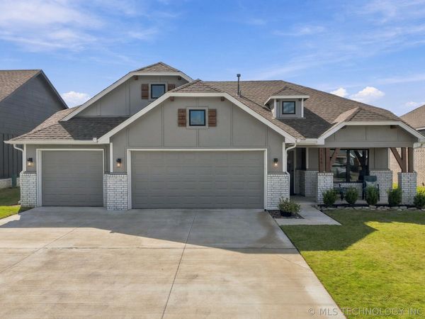 1664 E 138 Place S, Glenpool, OK 74033