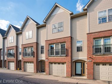 131 S 2nd Street , Brighton, Mi 48116