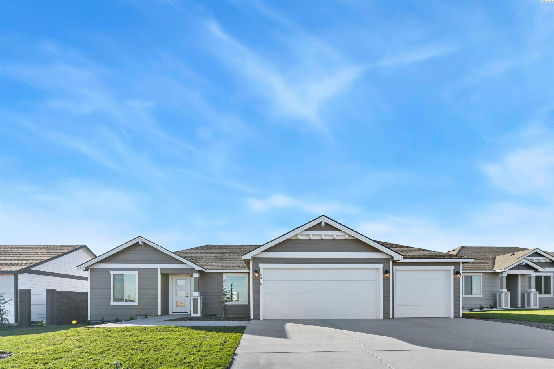 6818 Road 104 primary photo