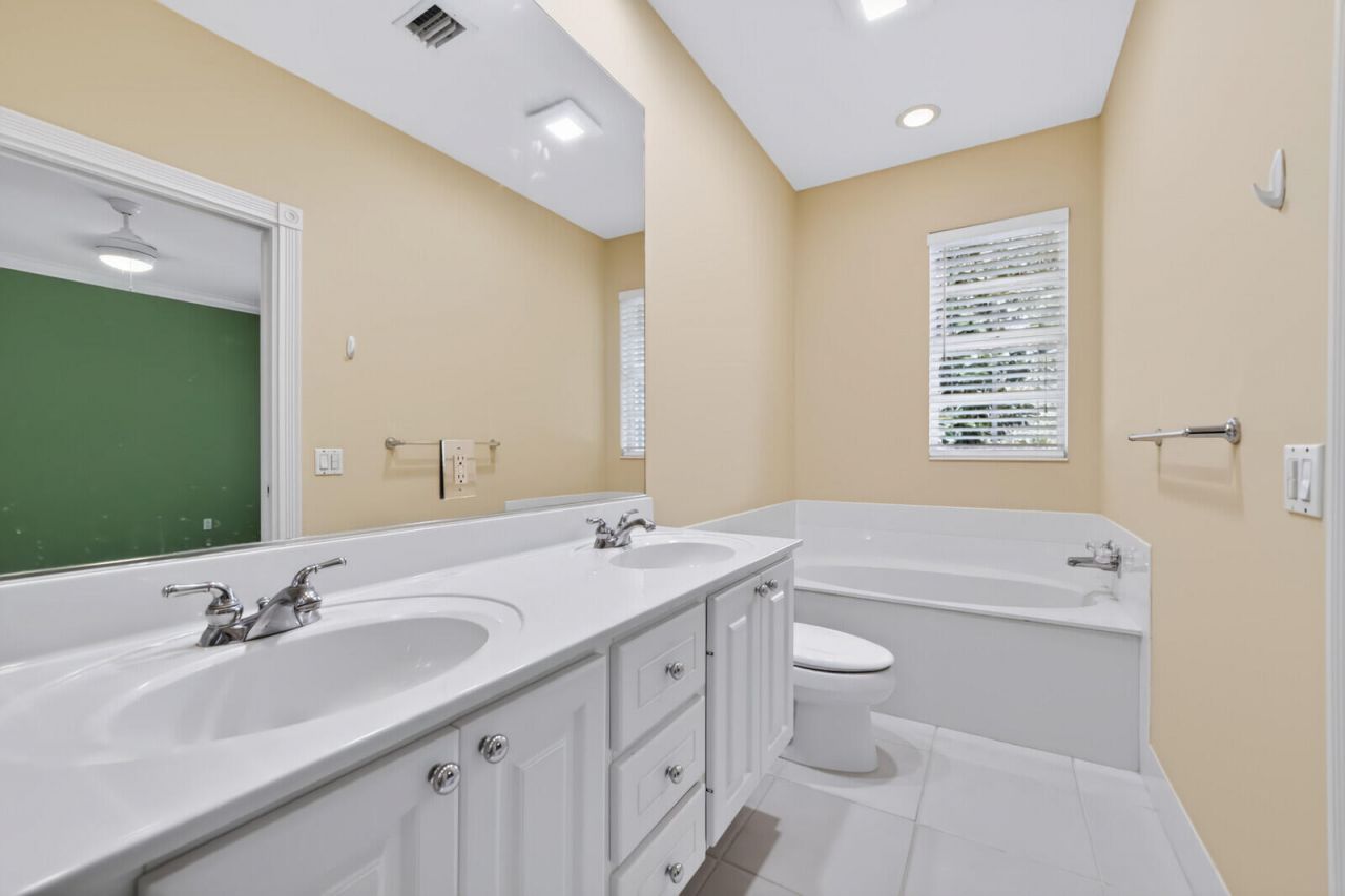 3846 Greenway Drive, Jupiter, FL 33458 Photo