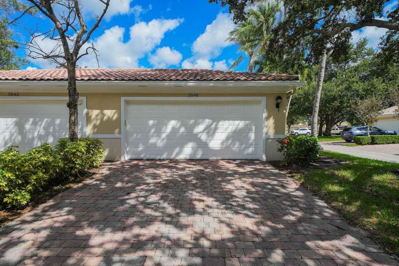 3846 Greenway Drive, Jupiter, FL 33458 Photo