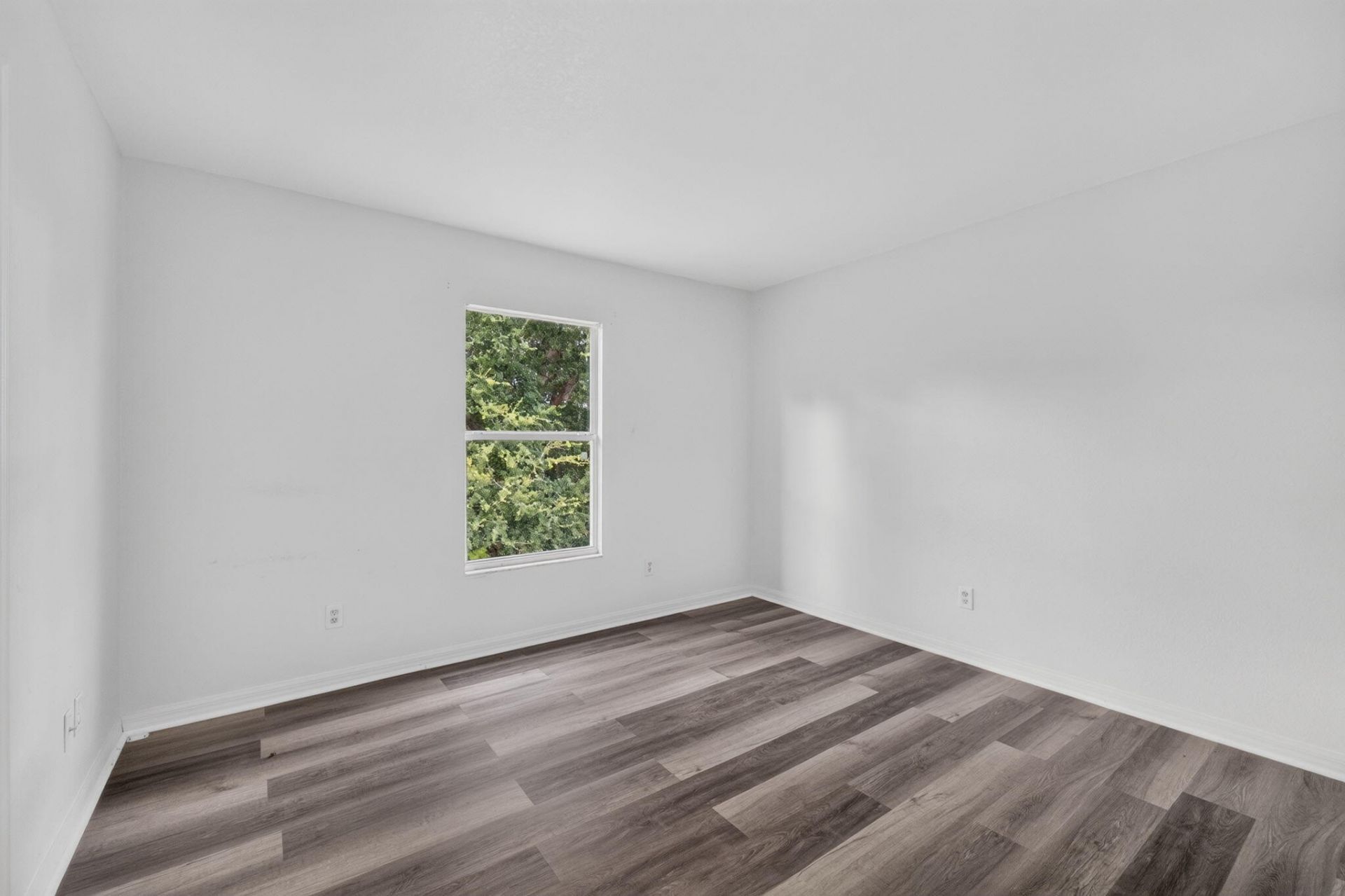 1965 SW Bellevue Avenue, Port Saint Lucie, FL 34953 Photo