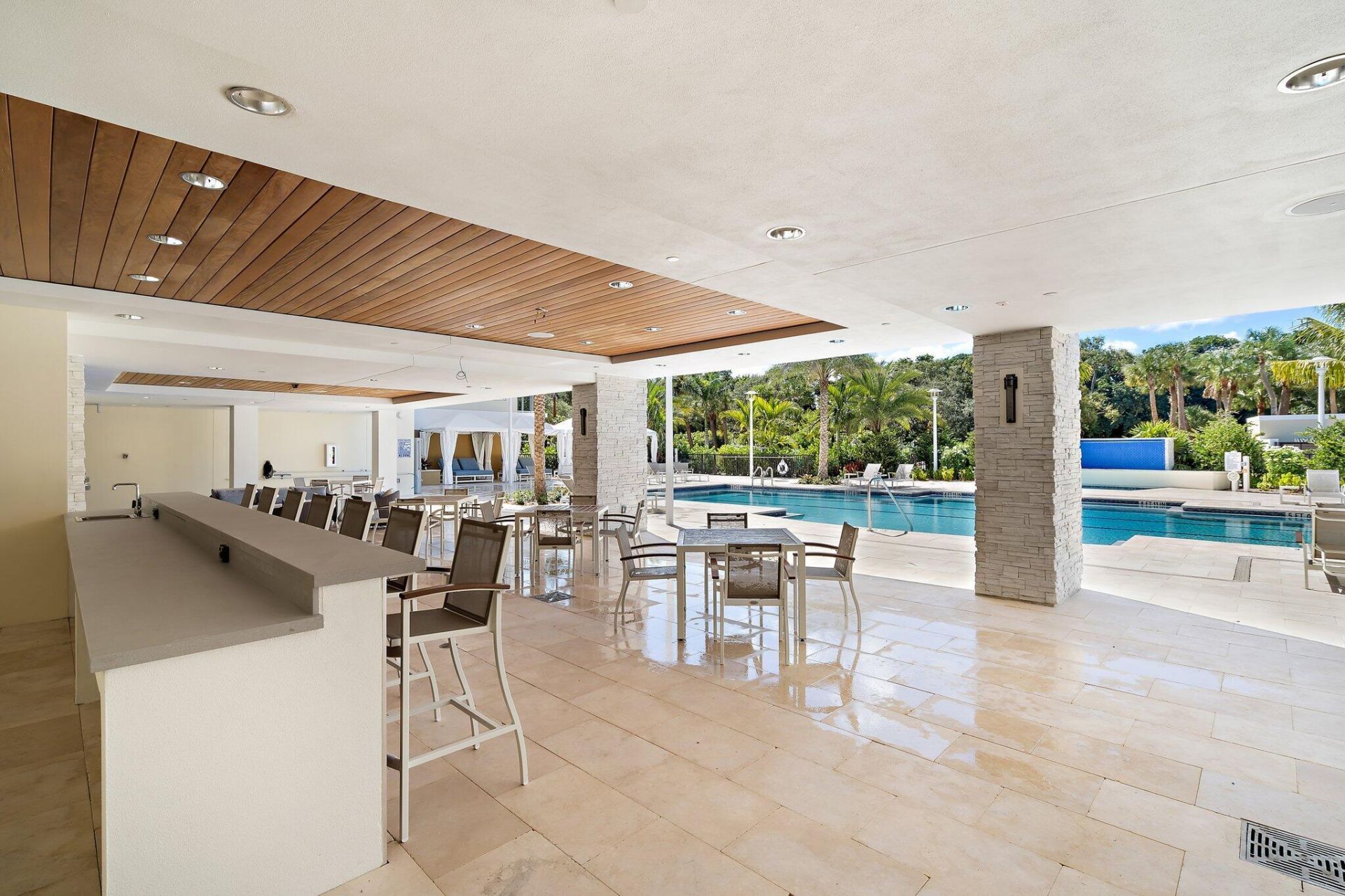 2720 Donald Ross Road, Unit 202, Palm Beach Gardens, FL 33410 Photo