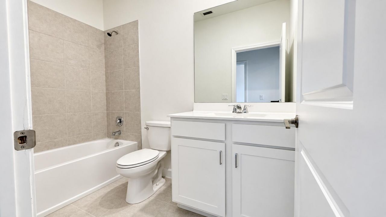 636 SE Lake Falls Street, Port Saint Lucie, FL 34984 Photo