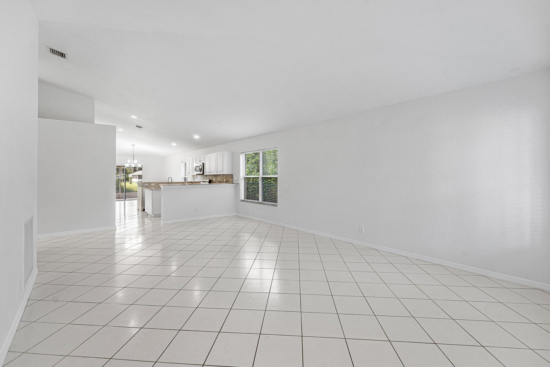5427 Club Circle, Haverhill, FL 33415 Photo