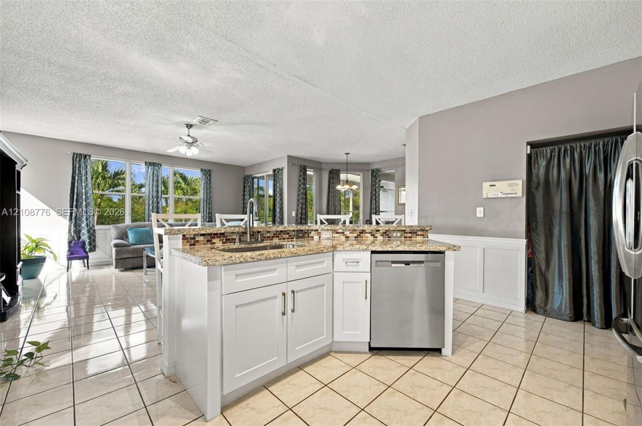 18041 SW 33rd St , Miramar, FL 33029 Photo
