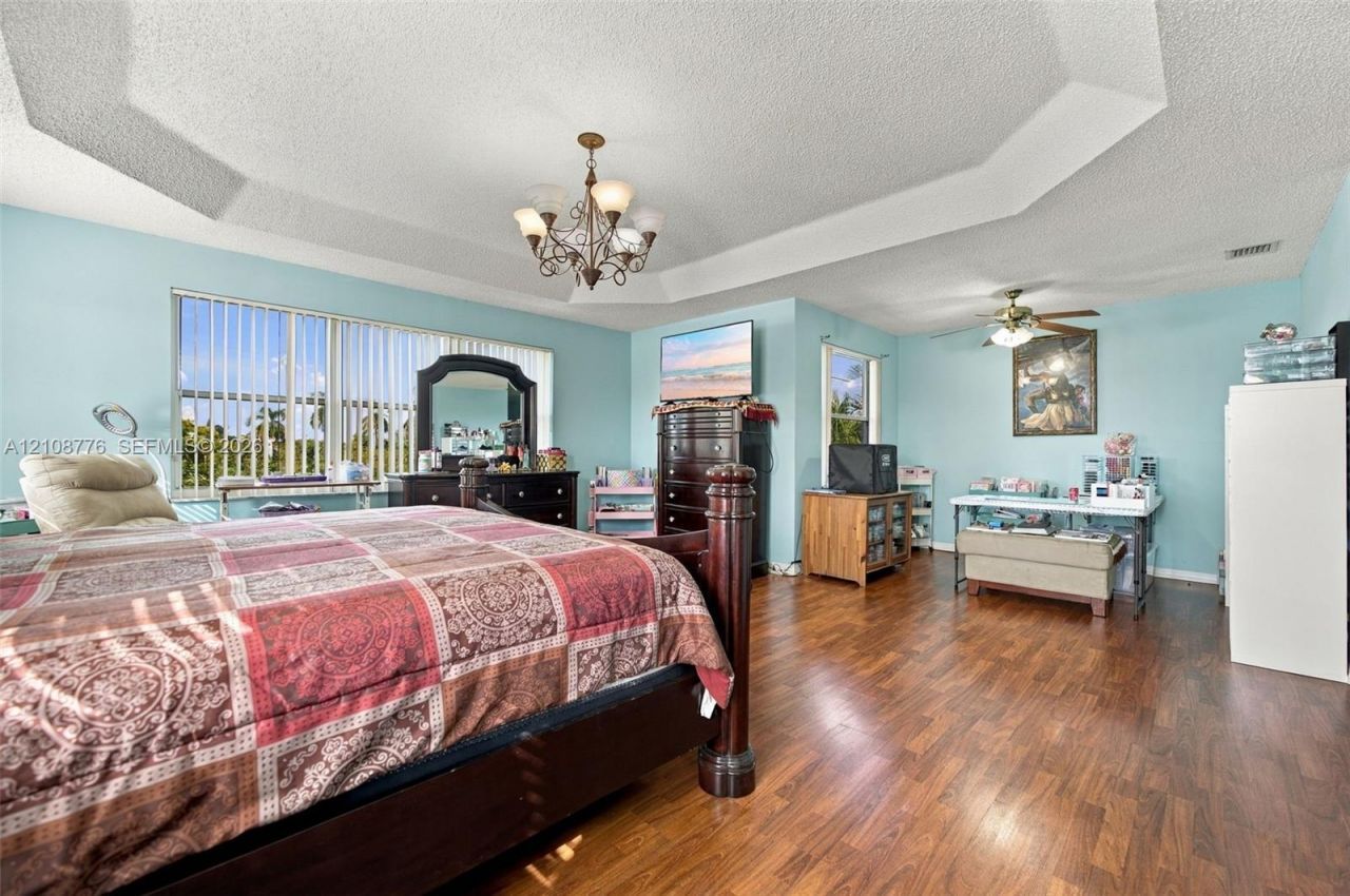 18041 SW 33rd St , Miramar, FL 33029 Photo