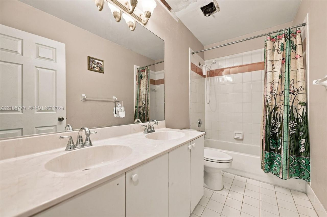 18041 SW 33rd St , Miramar, FL 33029 Photo