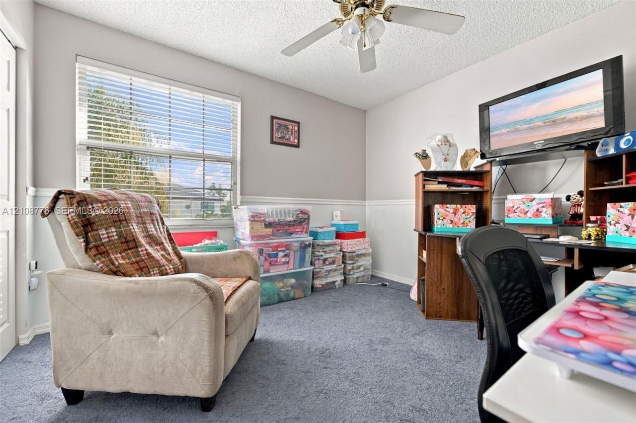 18041 SW 33rd St , Miramar, FL 33029 Photo