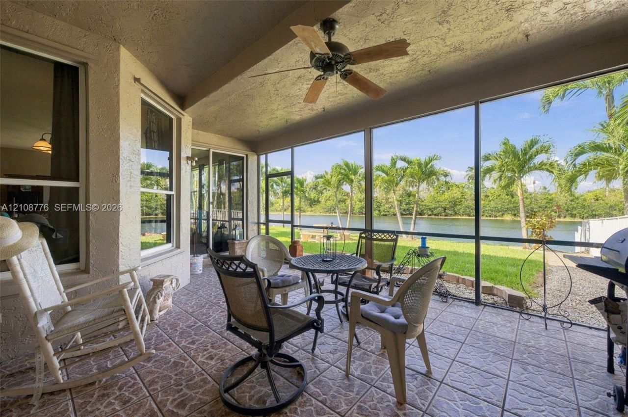 18041 SW 33rd St , Miramar, FL 33029 Photo