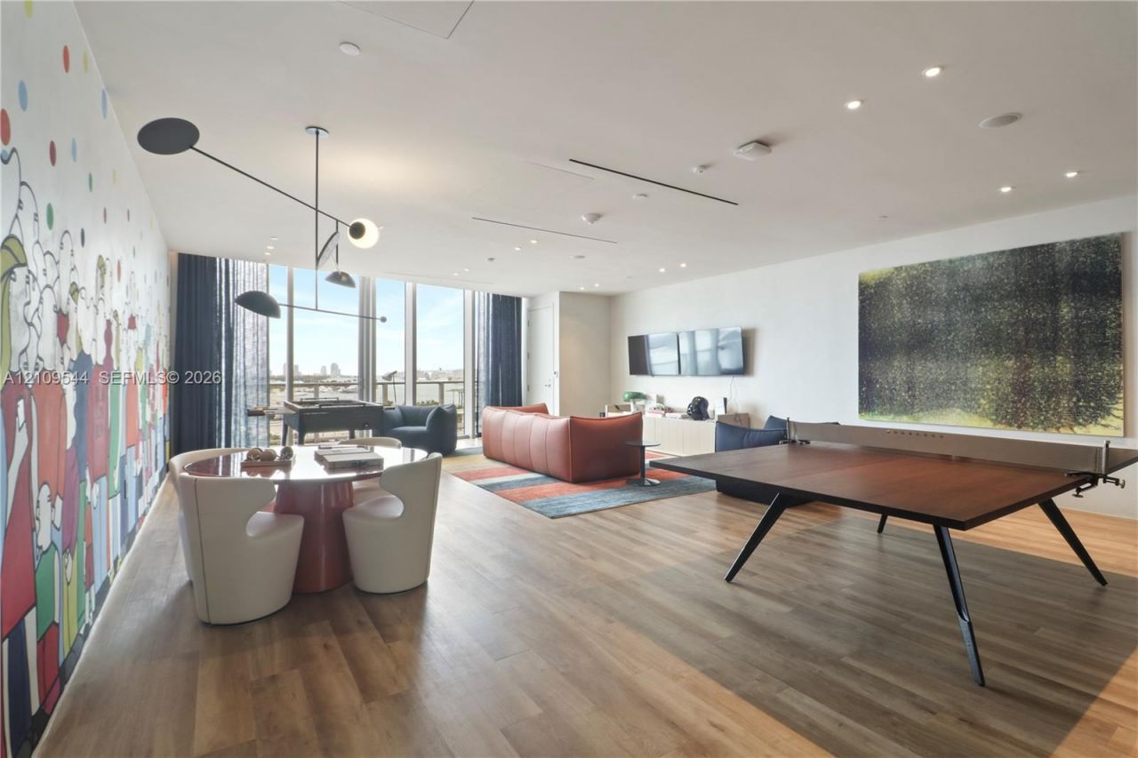 1400 Biscayne Blvd , Unit 605, Miami, FL 33132 Photo