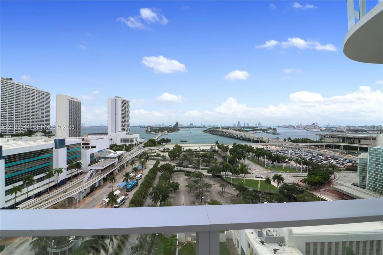 1400 Biscayne Blvd , Unit 605, Miami, FL 33132 Photo