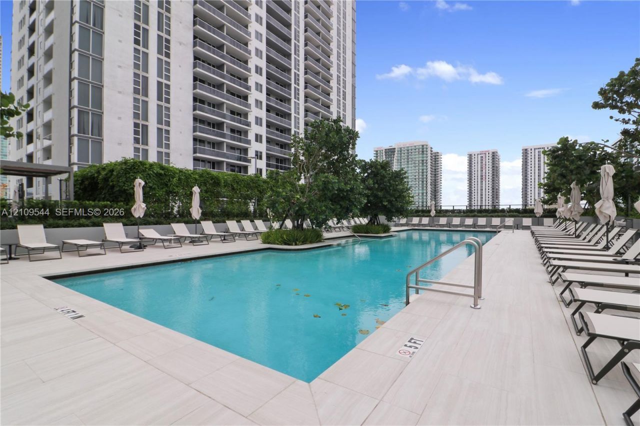 1400 Biscayne Blvd , Unit 605, Miami, FL 33132 Photo