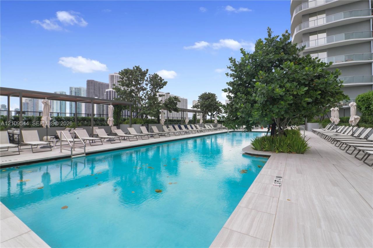1400 Biscayne Blvd , Unit 605, Miami, FL 33132 Photo