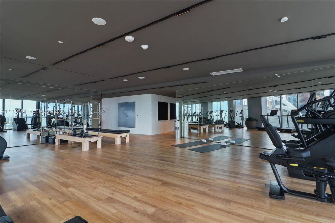 1400 Biscayne Blvd , Unit 605, Miami, FL 33132 Photo