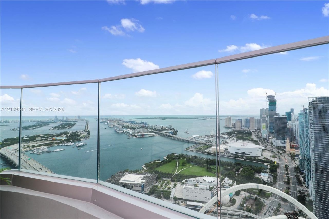1400 Biscayne Blvd , Unit 605, Miami, FL 33132 Photo