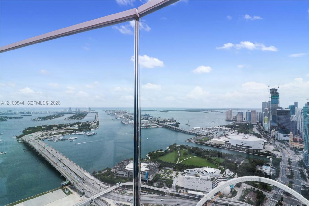 1400 Biscayne Blvd , Unit 605, Miami, FL 33132 Photo