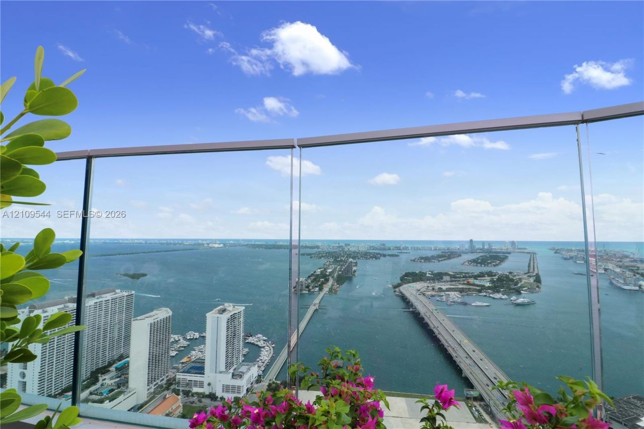 1400 Biscayne Blvd , Unit 605, Miami, FL 33132 Photo