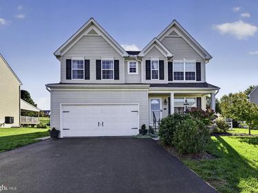 14 SOVEREIGN DRIVE, DOUGLASSVILLE, PA 19518