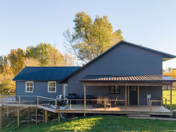 5380 K Drive S, East Leroy, MI 49051