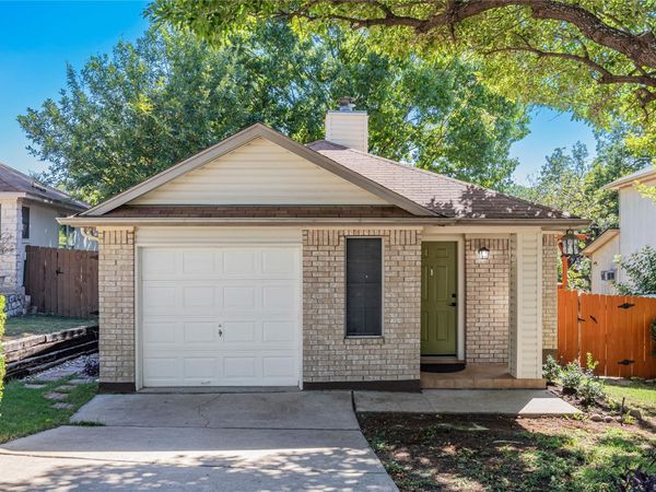 9022 Wellesley DR, Austin, TX 78754