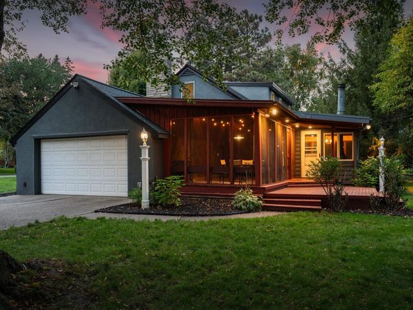 615 Utah Avenue S, Golden Valley, MN 55426