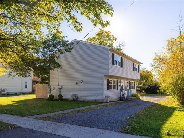 39 Foster Street, Canandaigua, NY 14424