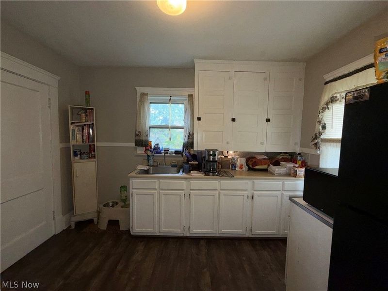 11316 Headley Avenue , Cleveland, OH 44111 Photo 16